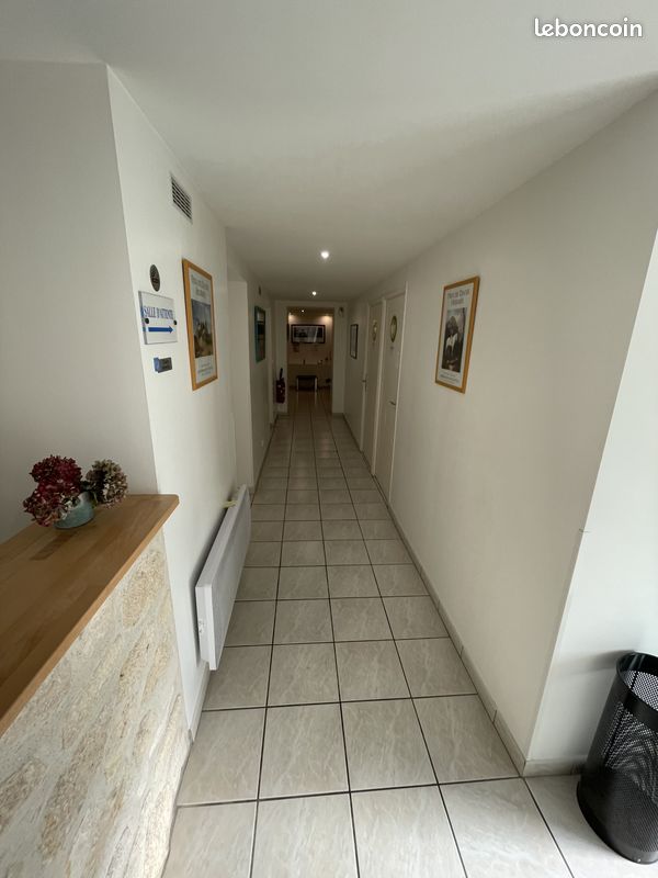 Local 14 m² Chantilly (image 6)