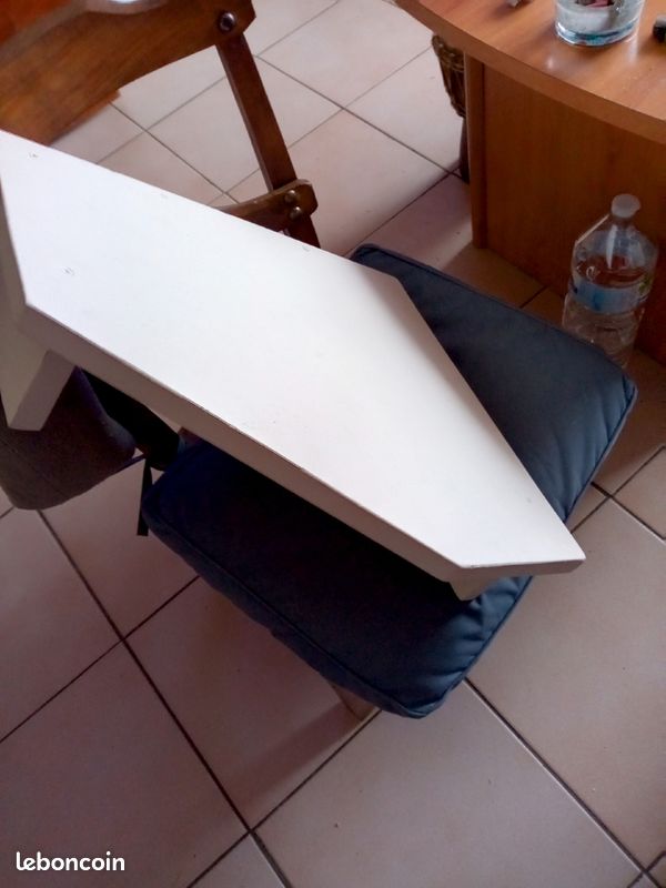 Étagère d'angle (image 2)