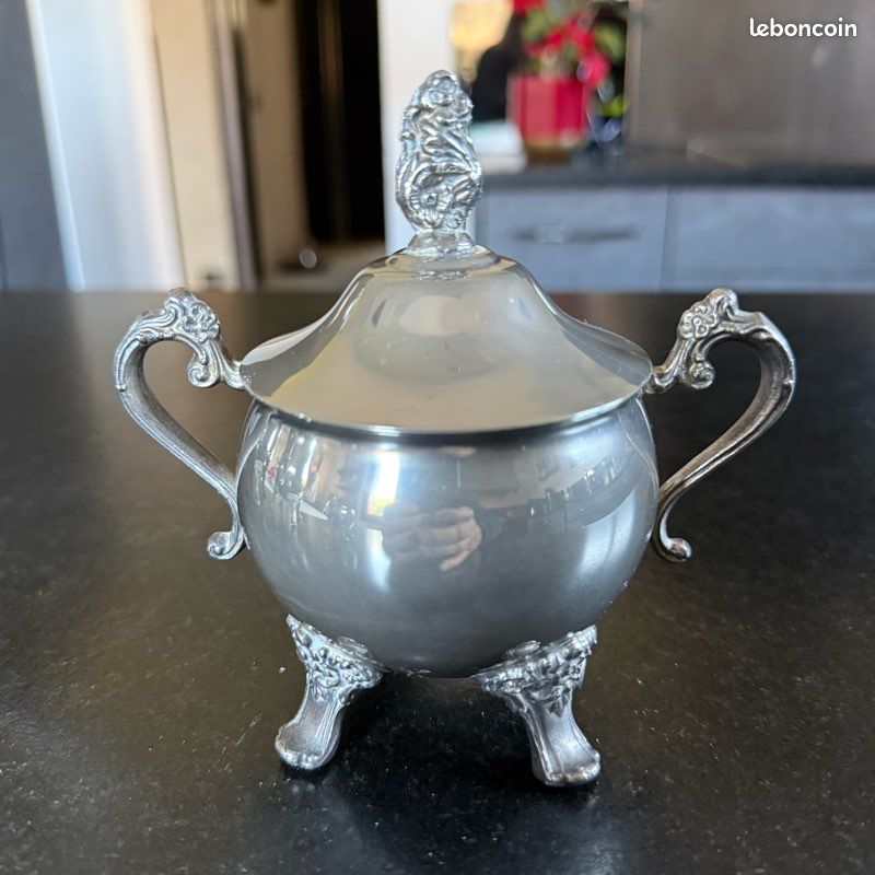 Théière/cafetière, pot à lait et sucrier - Style Empire