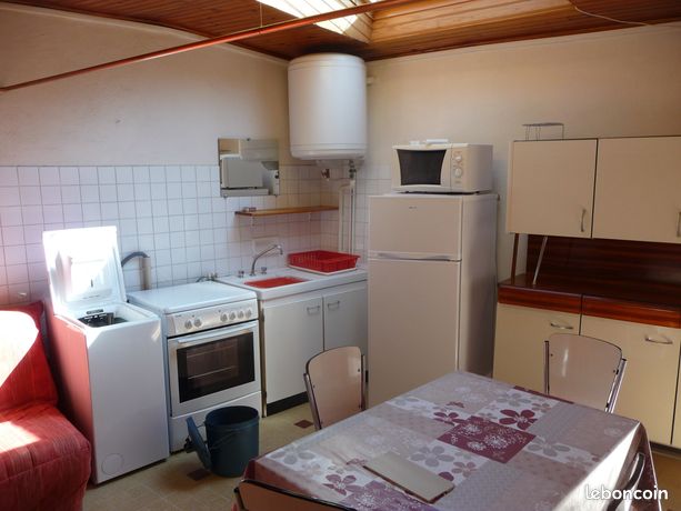 Studio meublé de 25m ,calme privas