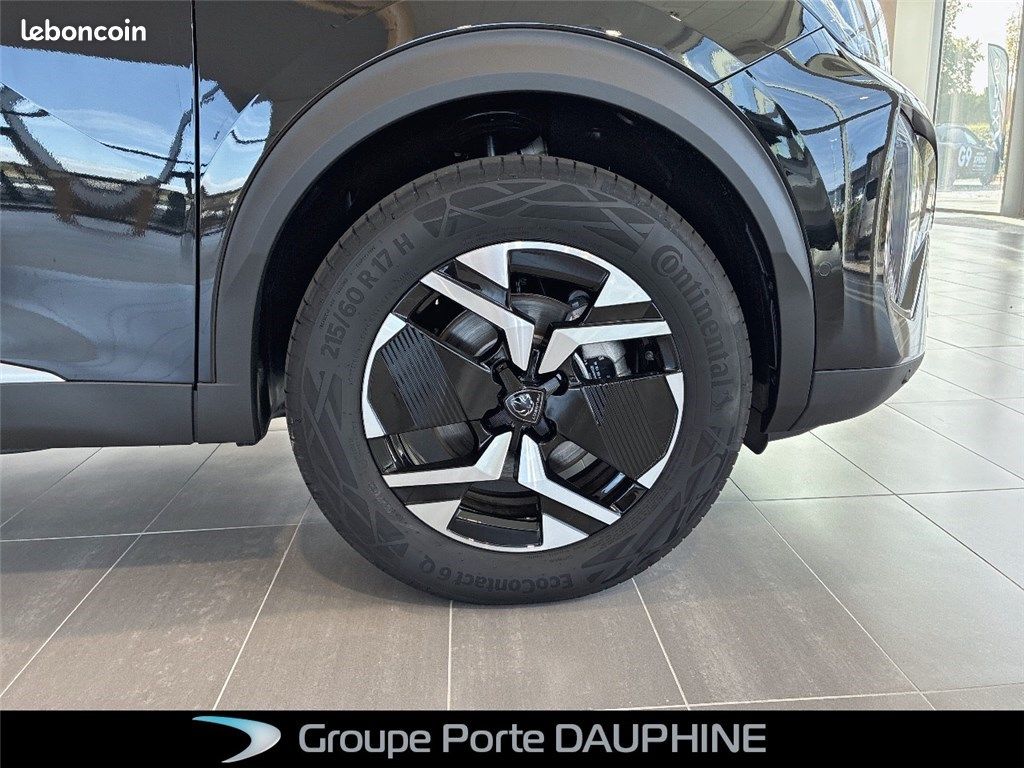 Peugeot 2008 II HYBRID 145 E-DCS6 Allure (image 9)