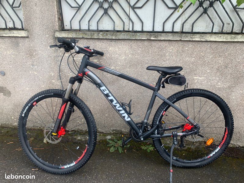 Vélo B TWIN ROCKRIDER 540 tail L Vélos