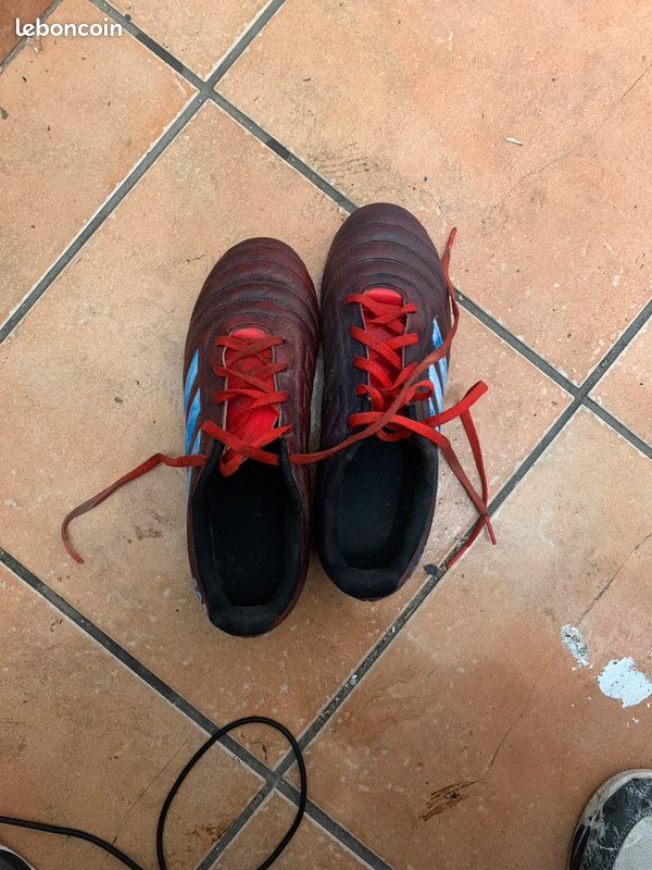 Crampons Adidas original (image 1)