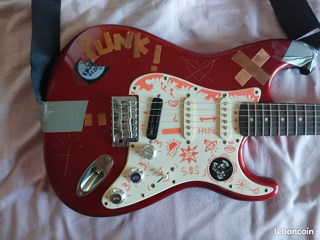 Squier stratocaster affinity 2012 (image 4)