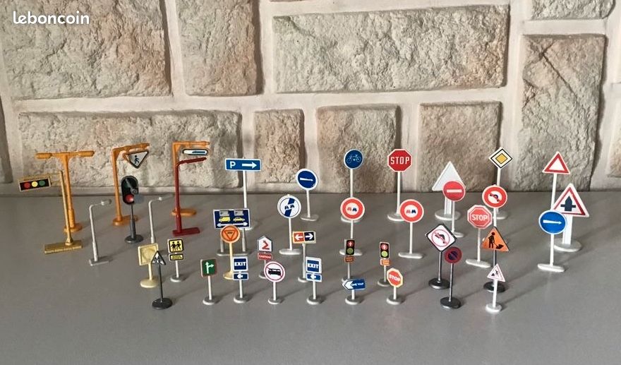 Lot de 60 accessoires "chantier - bâtiment public" - plastique - pour diorama ou modélismes (image 2)