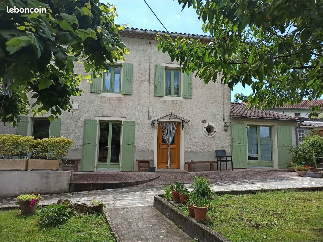 Maison 3 pièces 105 m² · à Labruguière · 105 m² · 190 000 €