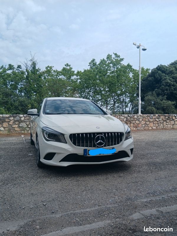 Mercedes cla 220d/2015/ boite auto/126000Km (image 4)