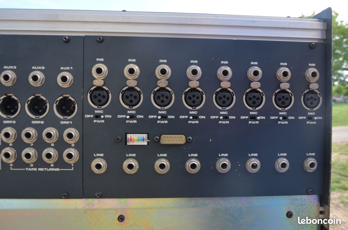 Console de mixage et amplificateur SOUNDCRAFT 200BVE 8x4x2 (image 5)