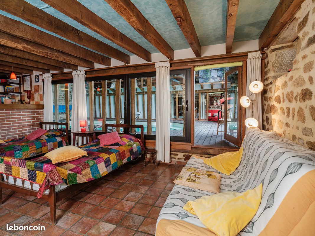 Gîte piscine intérieure privée couverte chauffée - Etang de pêche - Terrain clos - Animaux acceptés. En Creuse, entre Limousin et Berry. Ouvert vacances Toussaint (image 10)