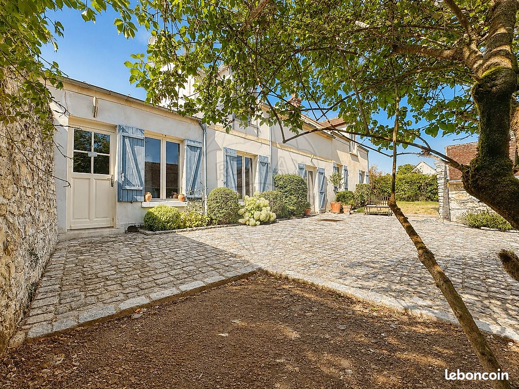 Maison 7 pièces 145 m² · à Senlis · 145 m² · 630 000 €