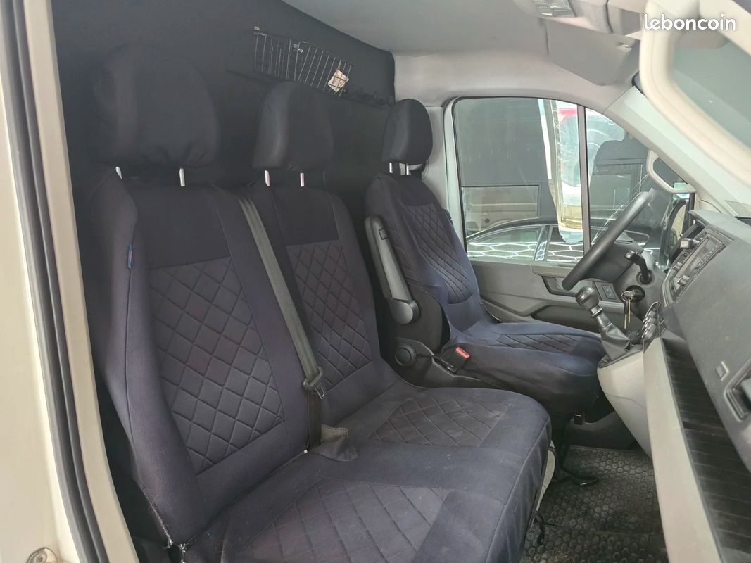 Volkswagen crafter van amenager vasp 35 l5h3 2.0 tdi 140 ch (image 17)