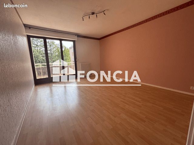 Appartement 3 pièces 67 m² · à Pau · 67 m² · 630 €