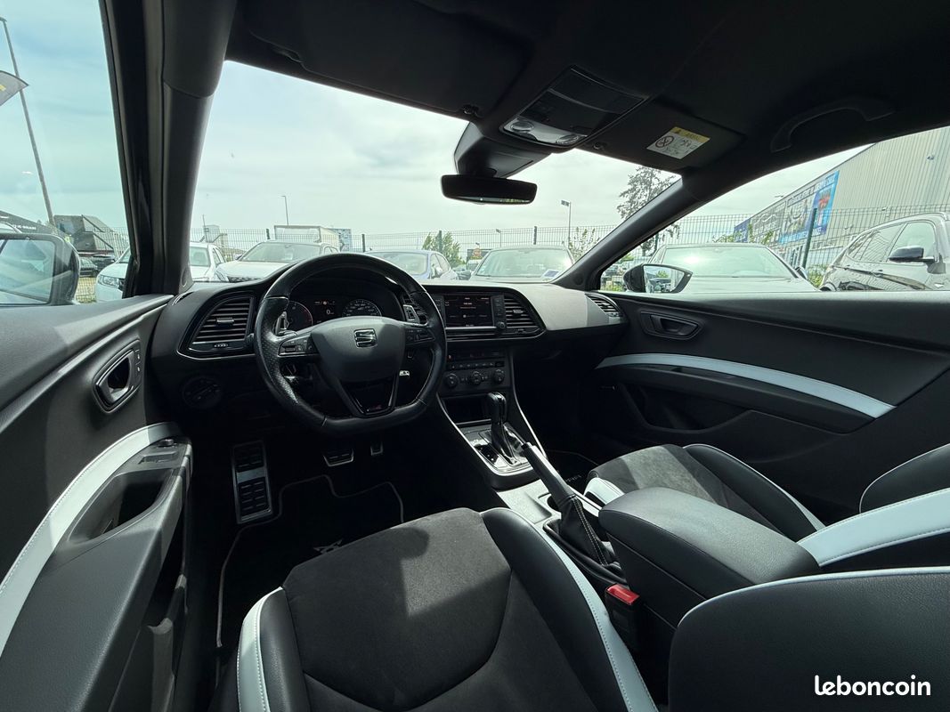 SEAT Leon SC 2.0 TSI 290 CH CUPRA BVA - CARPLAY/ANDROID AUTO - REGULATEUR ADAPTATIF - SIEGES AV CHAUFFANTS - (image 17)