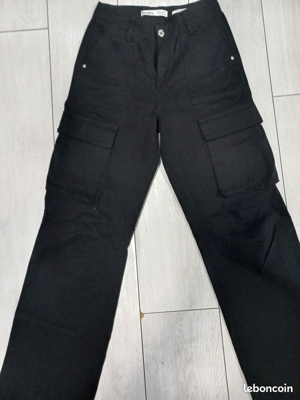 Pantalon large poches cargo (image 1)