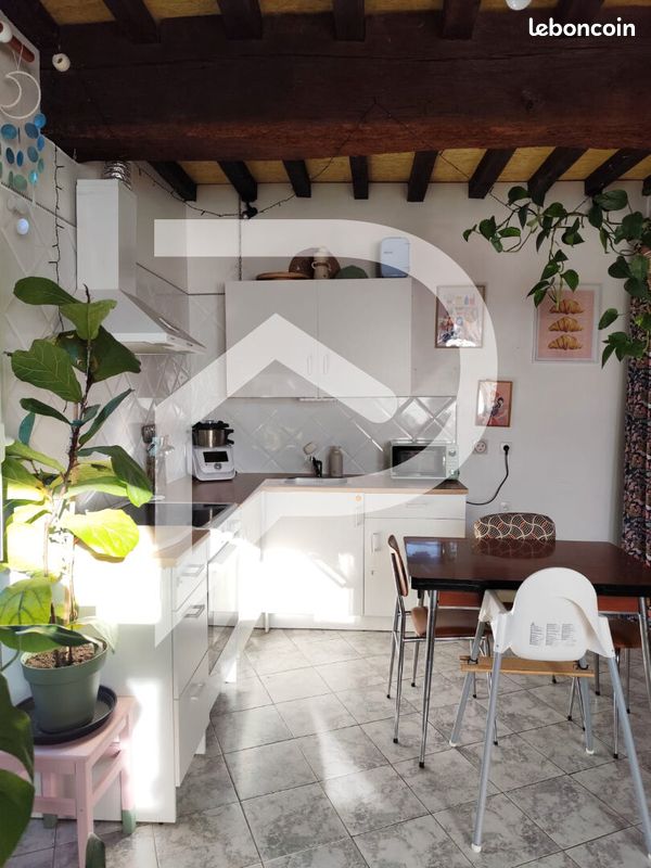 Appartement 2 pièces 52 m² · à Montrem · 52 m² · 450 €/mois