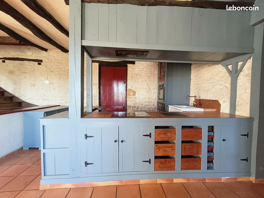 Maison 4 pièces 148 m² - Sainte-Eanne 79800 (image principale 2)