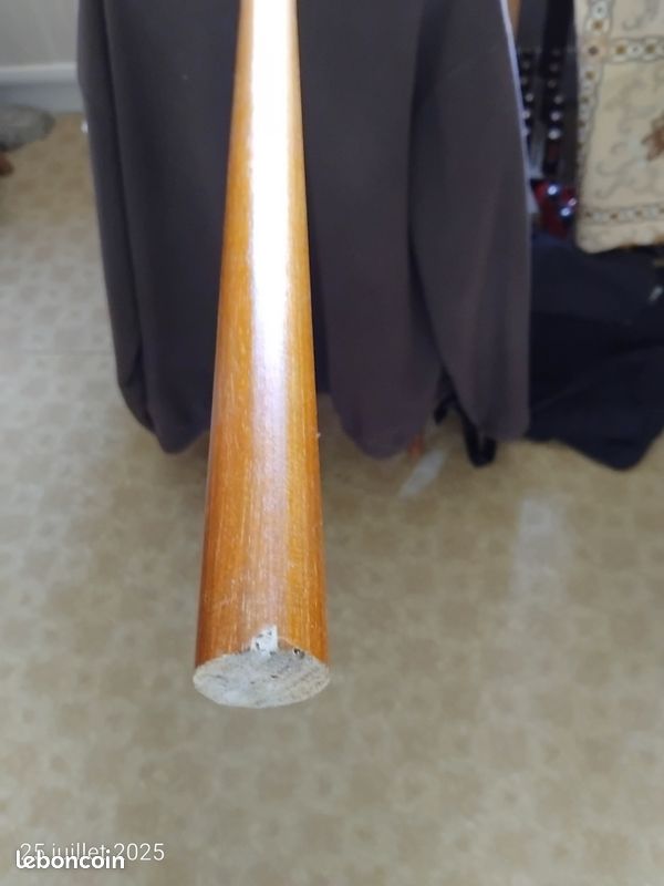 Tringle en bois (image 3)
