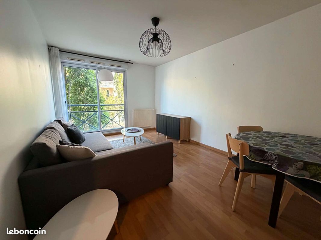 Appartement 2 pièces 42 m² · à Angers · 42 m² · 750 €