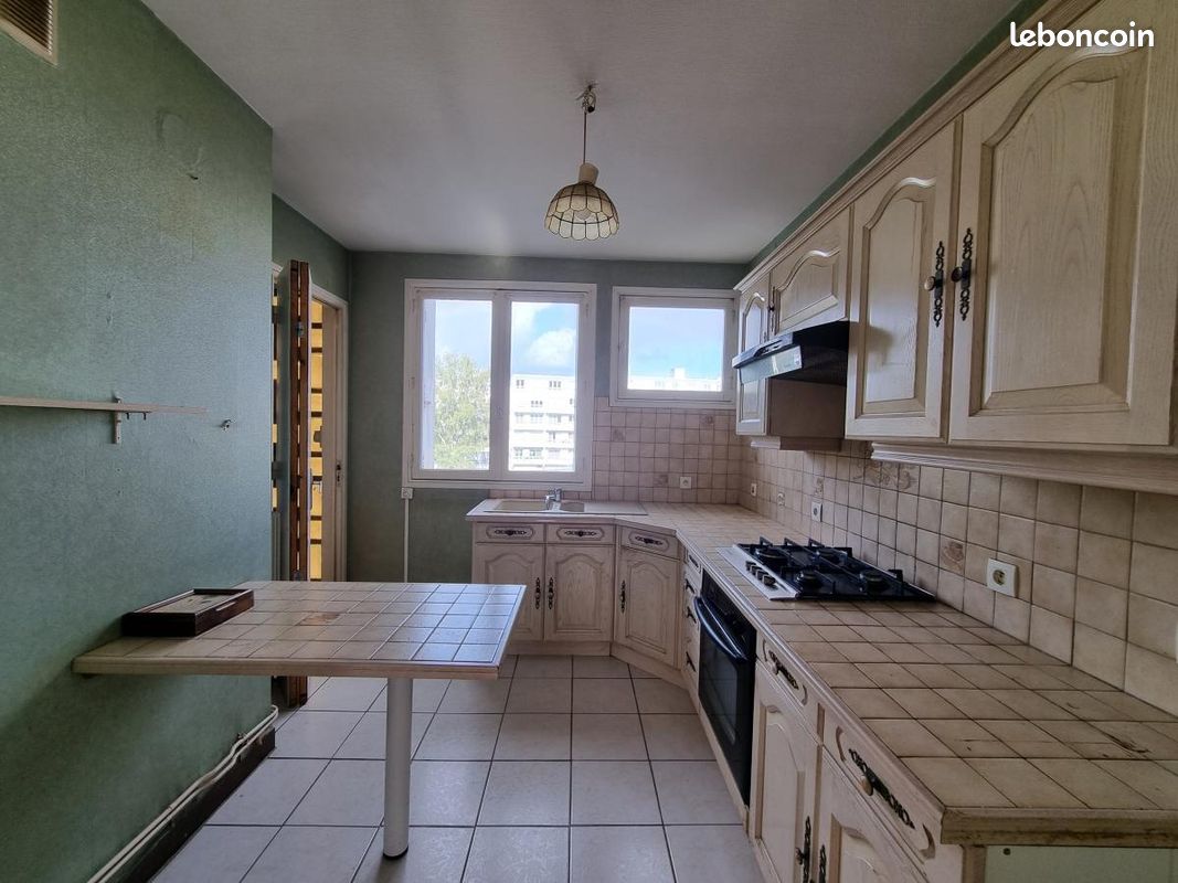 Appartement 3 pièces 74 m² · à Quimper · 74 m² · 104 800 €