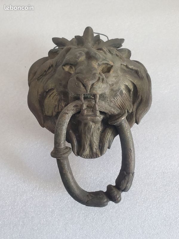 Grand heurtoir de porte - Lion - Fonte