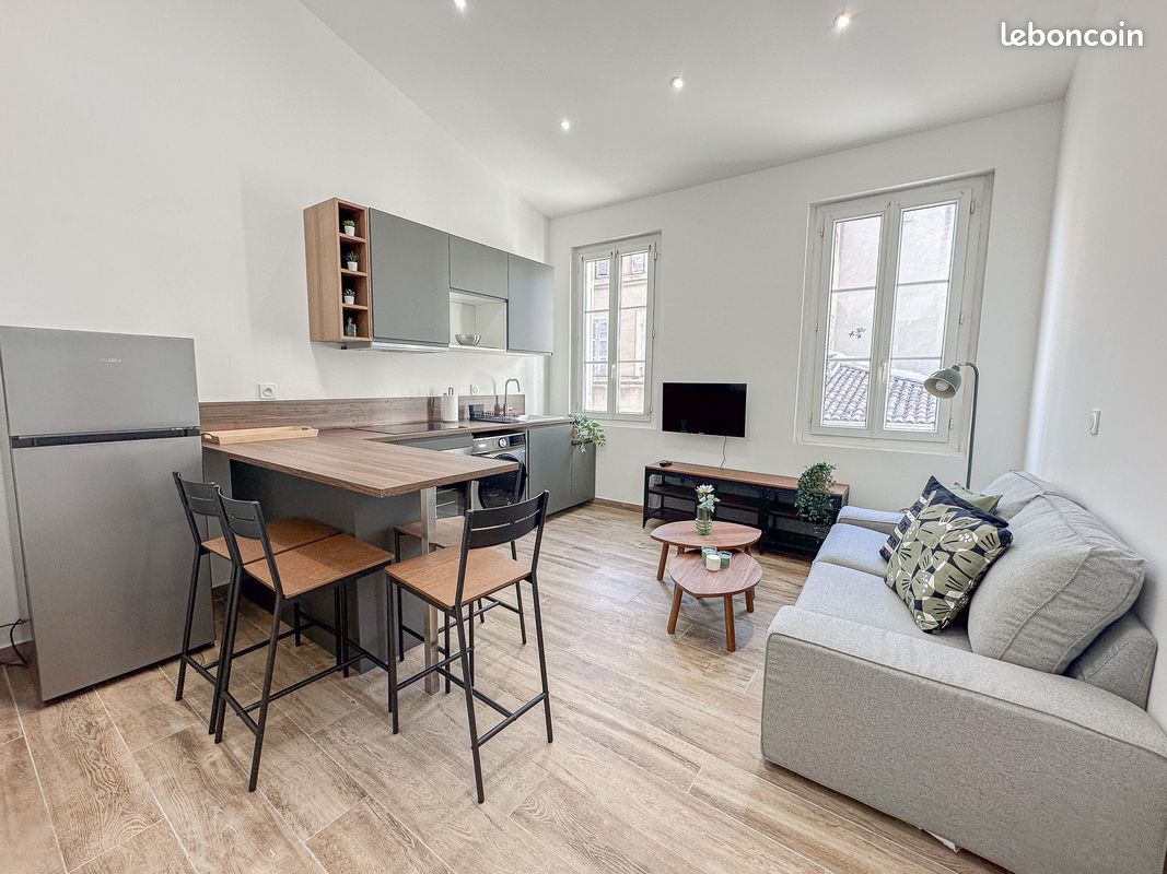 Appartement 2 pièces 28 m² · à Marseille · 28 m² · 890 €/mois