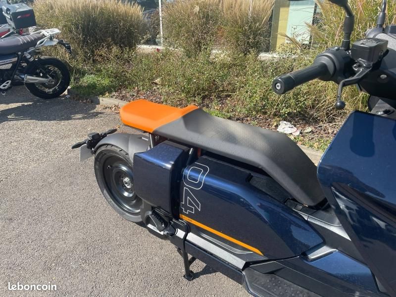 Bmw Motorrad Bmwc04 Bmw C 04 11kW Motos