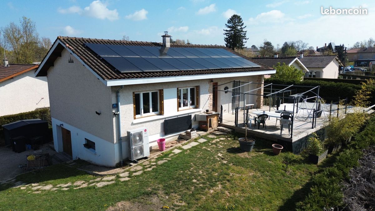 Maison 4 pièces 137 m² · à Vonnas · 137 m² · 299 000 €