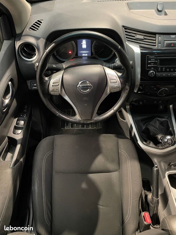 NISSAN NAVARA DOUBLE CABINE 2.3 DCI 165ch - PREPARATION UNIQUEMENT ESTHETIQUE (image 6)