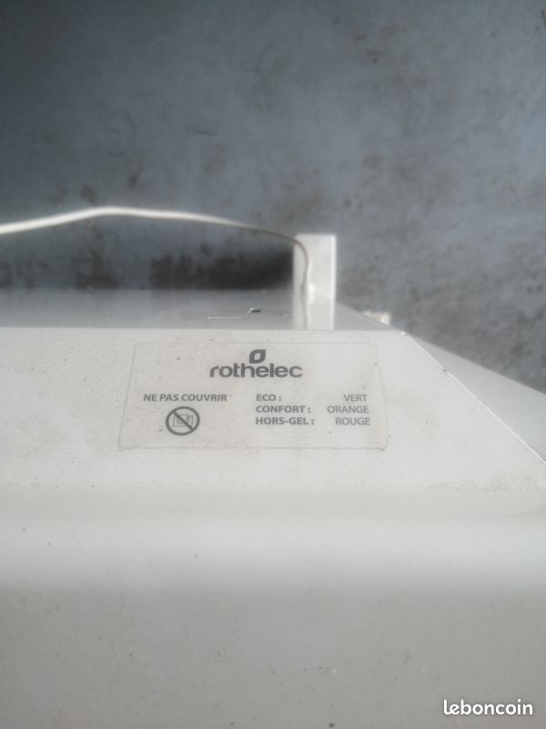 Radiateur rothelec 875w a inertie (image 2)