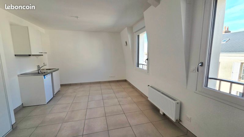 Appartement 1 pièce 28 m² · à Orléans · 28 m² · 444 €/mois
