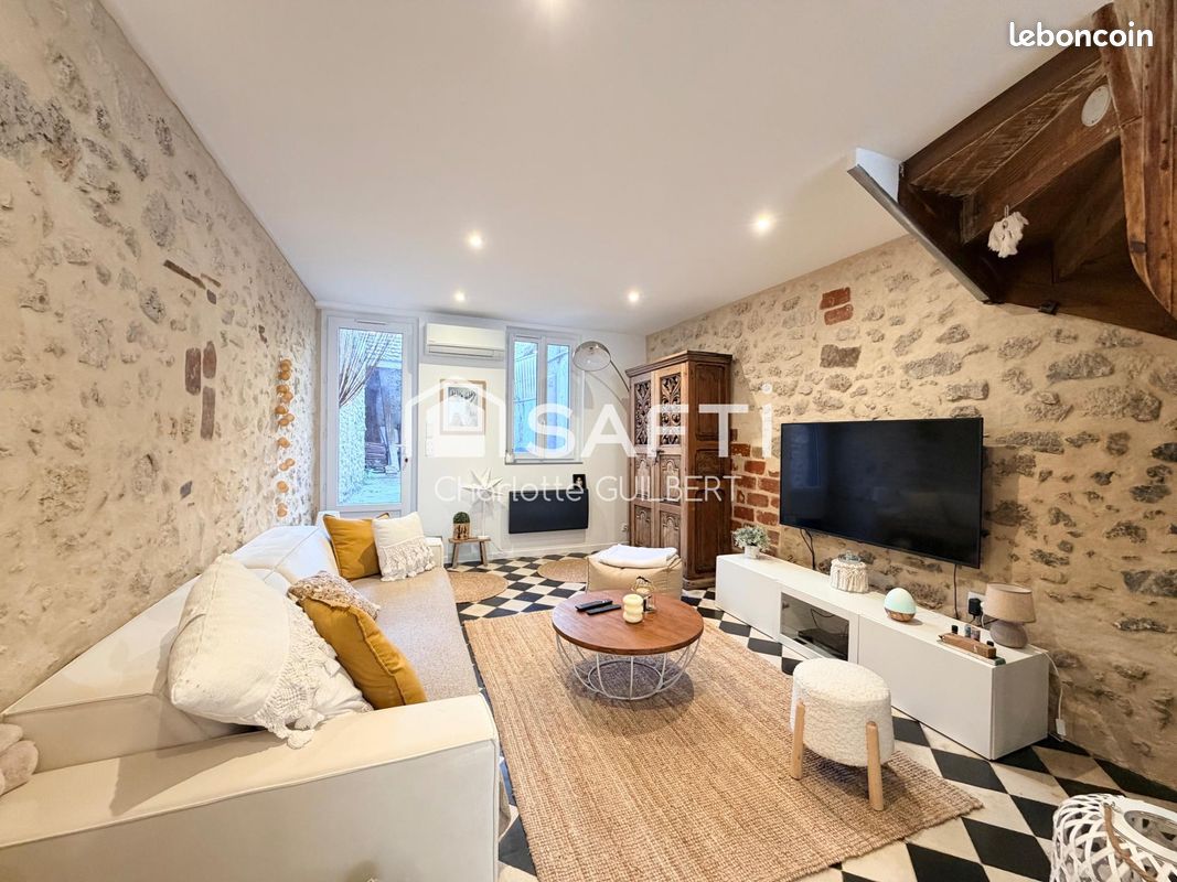 Maison 3 pièces 75 m² · à Casteljaloux · 75 m² · 159 000 €