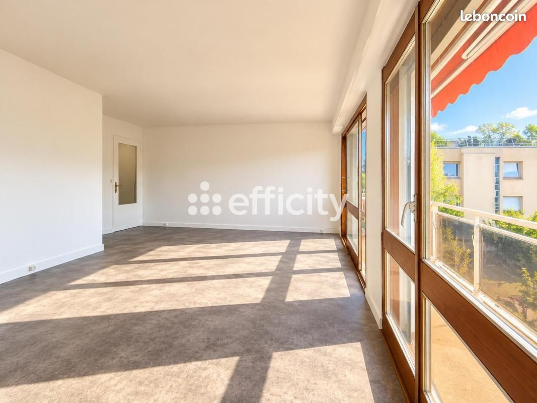Appartement 4 pièces 80 m² · à Palaiseau · 80 m² · 285 000 €