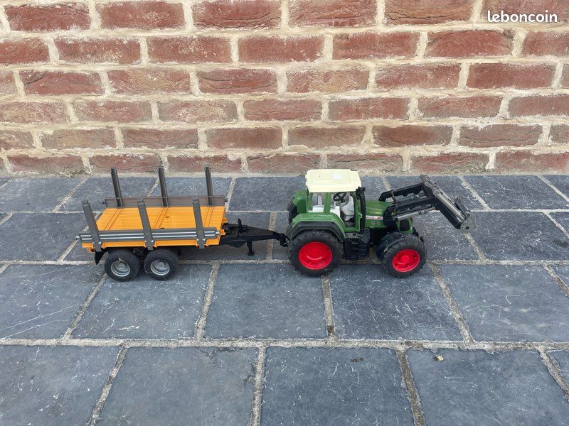 Bruder tracteur Favorit avec fourche avant et remorque forestière (image 2)