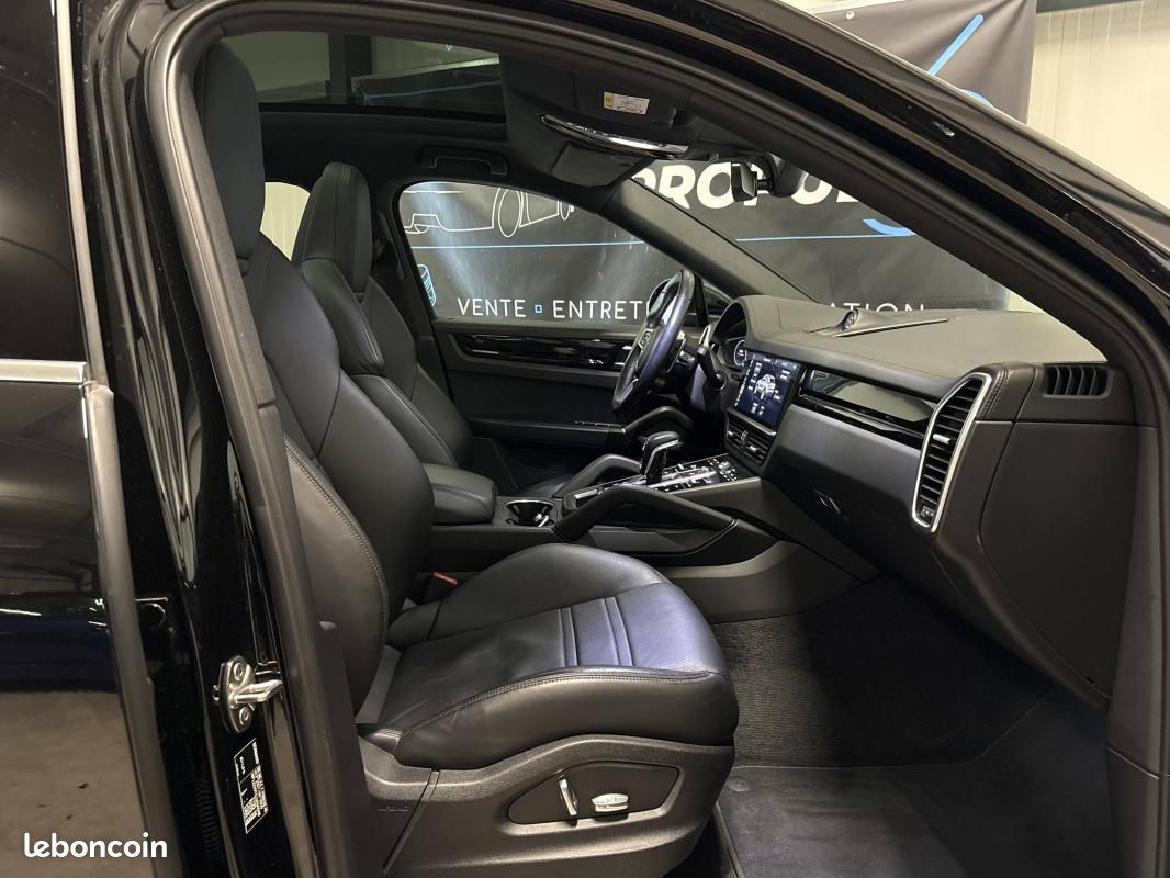 Porsche Cayenne Coupé Base V6 340cv / Pack Chrono Caméra 360 Sièges chauffants (image 29)