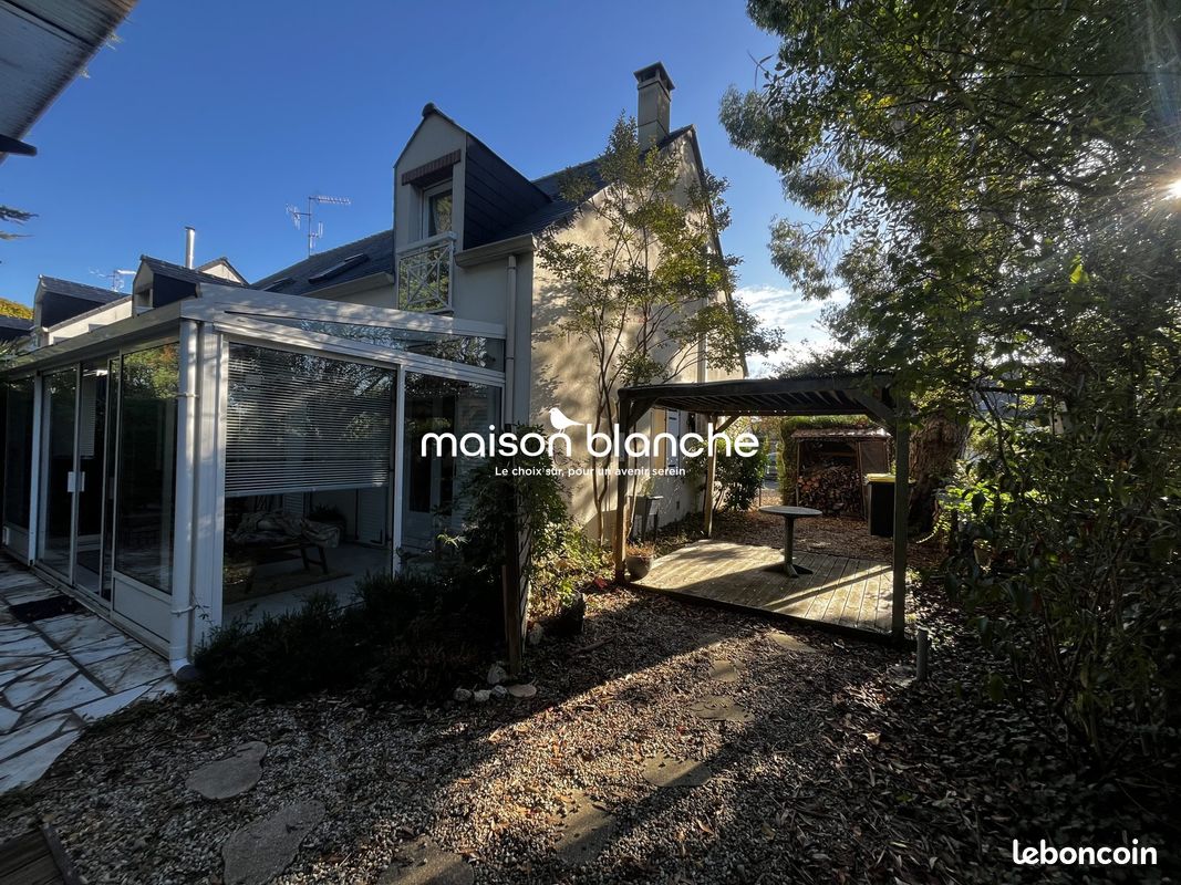 Maison 4 pièces 83 m² · à Saint-Léger-de-Linières · 83 m² · 252 000 €