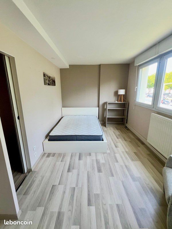 Appartement 4 pièces 74 m² · à Poitiers · 74 m² · 470 €/mois