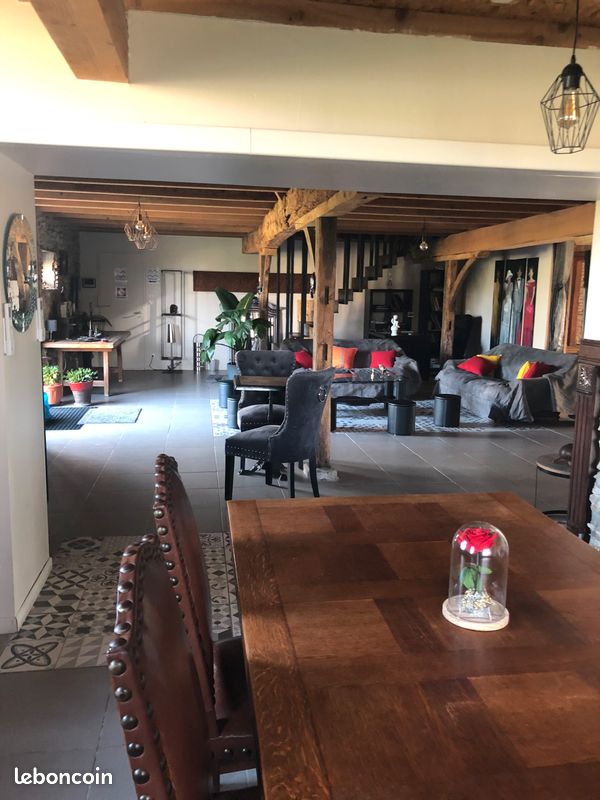 Gîte 18ème/ 48 couchages /Fêtes, Anniv, Mariages, Groupes (image 3)
