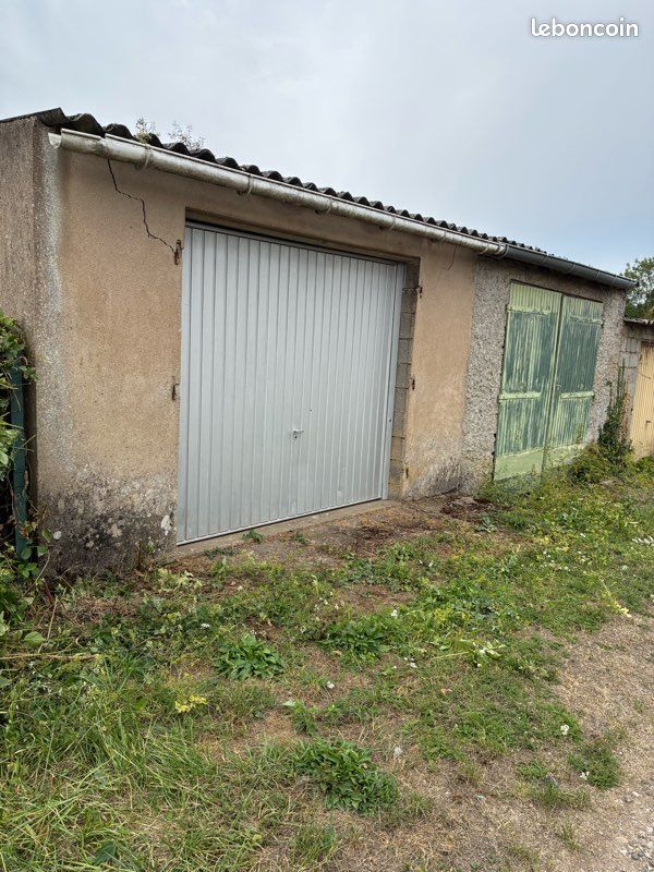 Garage fermé 22m² – Avenue de la République, Audun-le-Roman (image 3)