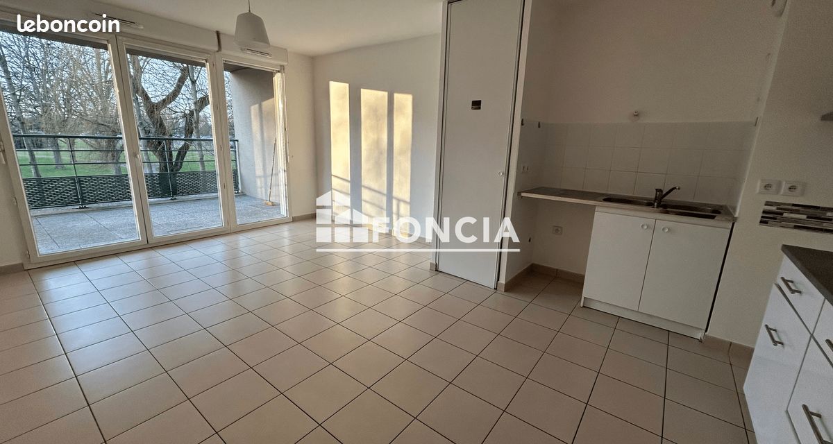 Appartement 3 pièces 54 m² · à Savigny-le-Temple · 54 m² · 959 €