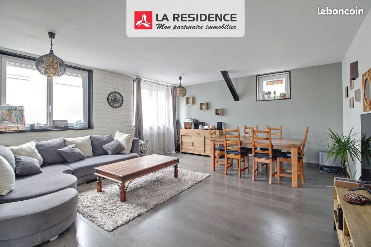 Maison 7 pièces 146 m² · à Saint-Étienne-du-Rouvray · 146 m² · 263 000 €