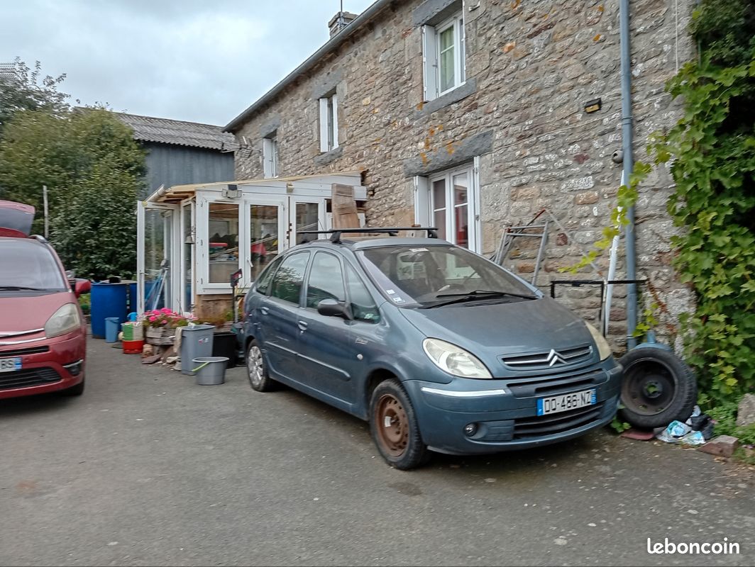 Maison 5 pièces 120 m² · à Le Mené · 120 m² · 100 000 €