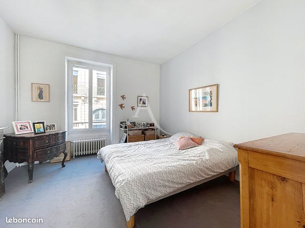 Maison 7 pièces 170 m² — 10