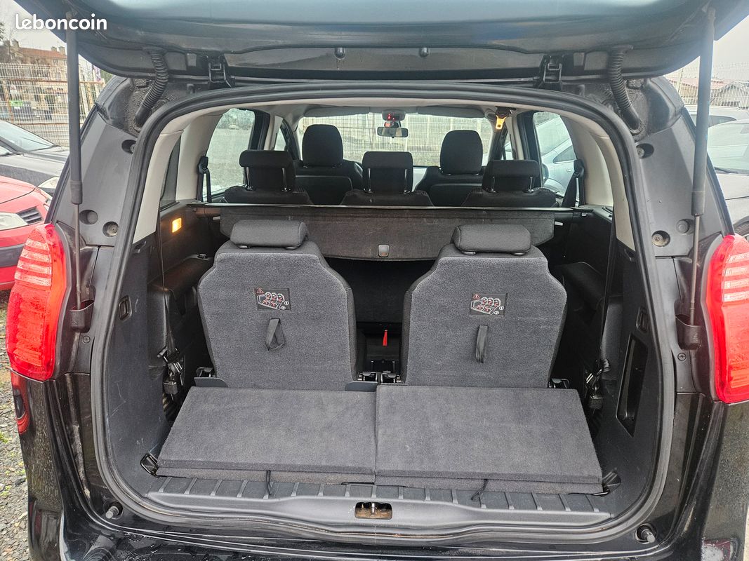 Peugeot 5008 1.6 hdi 112cv *finition active* *7 places* *toit pano* *gps euro* *reg/ lim de vitesse* *radar arriere (image 3)