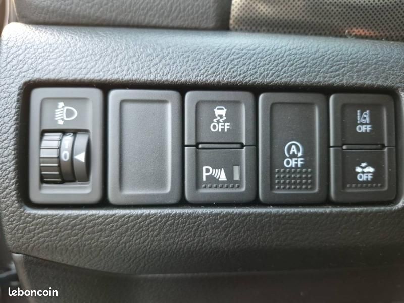 Suzuki Vitara 1.4 Boosterjet Hybrid 110ch Style Auto MY25 (image 17)