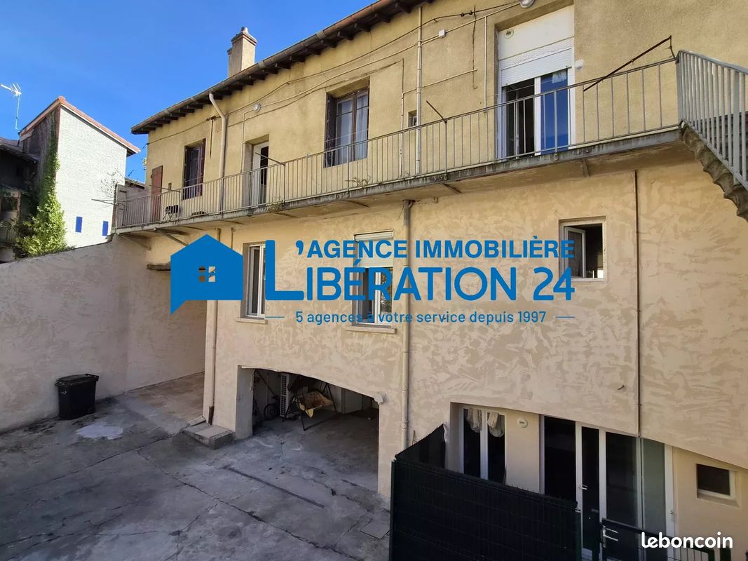 Immeuble 3 pièces 225 m² · à Saint-Chamond · 225 m² · 265 000 €