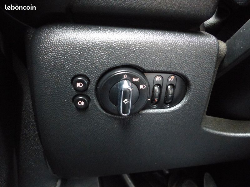 Mini MINI ONE 75CH (image 24)