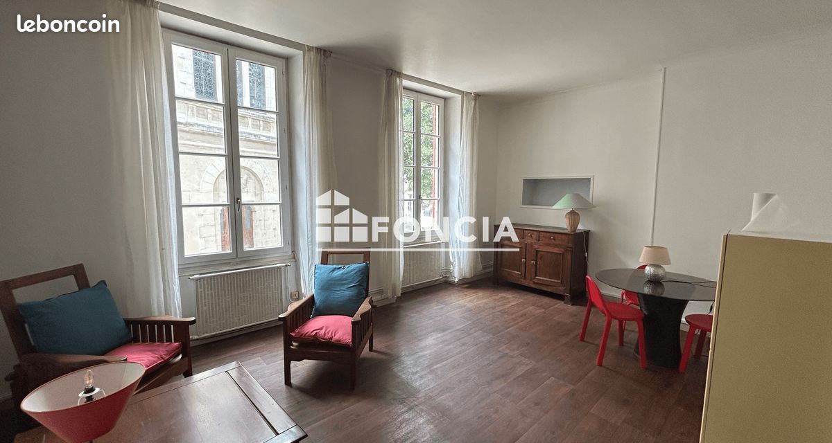 Appartement 2 pièces 55 m² · à Valence · 55 m² · 700 €