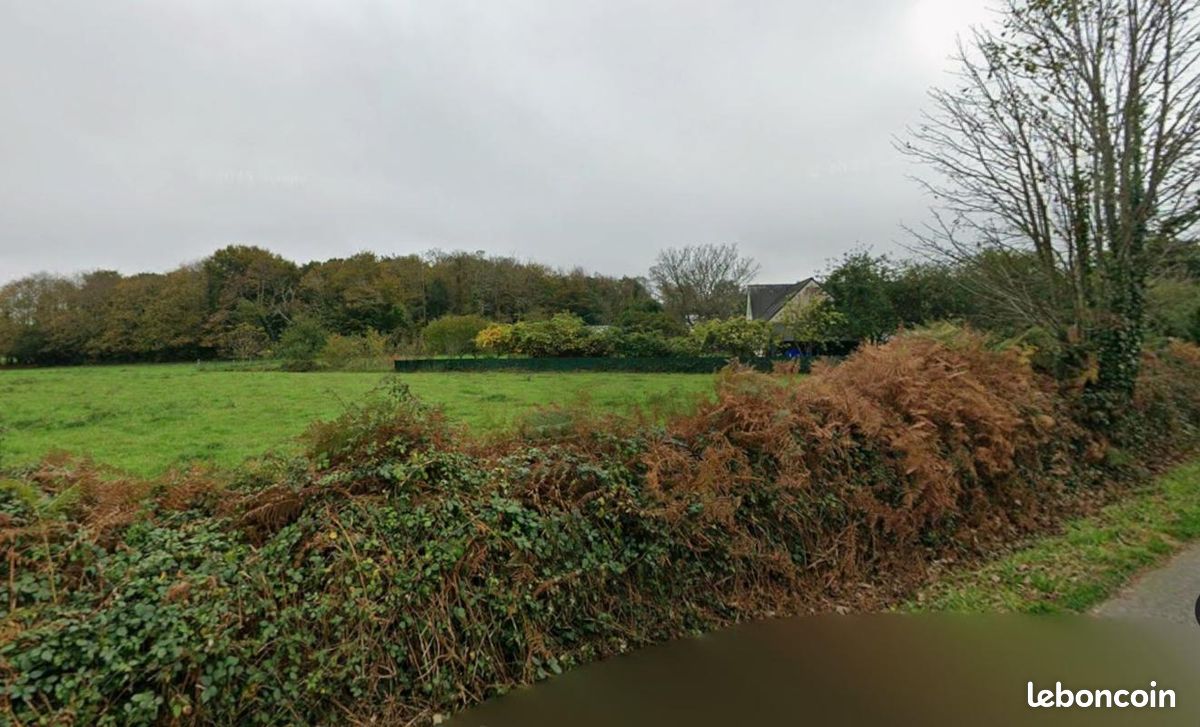 Terrain 321 m² Fouesnant · 76 000 €