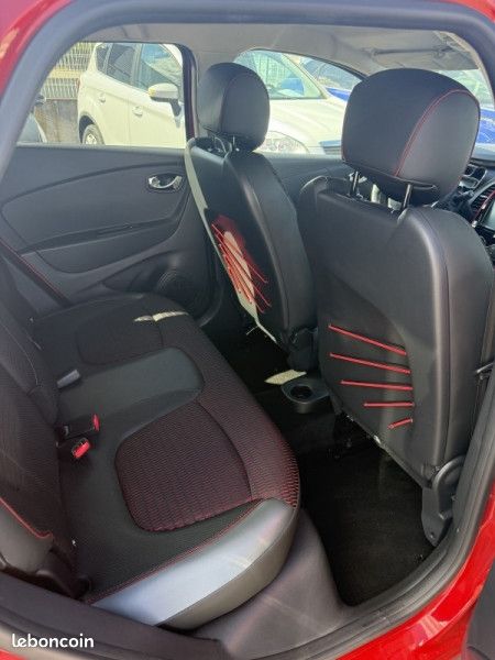 Renault CAPTUR 1.2 TCE 120CH HELLY HANSEN EDC (image 8)