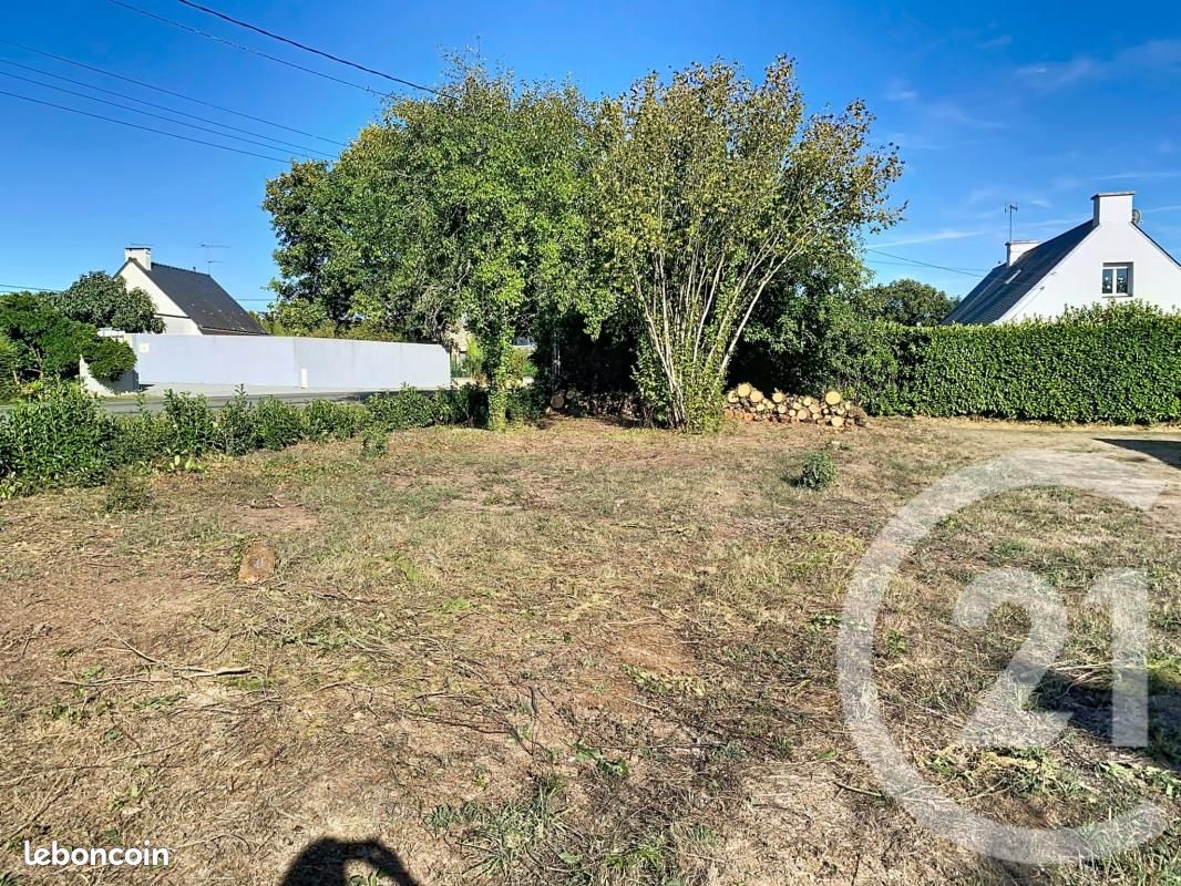 Terrain 380 m² Saint Perreux · à Saint-Perreux · 24 000 €